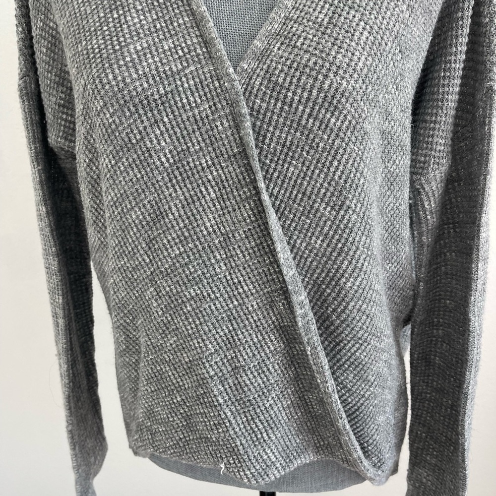 Express Sweater . Size Small - Picture 6 of 13